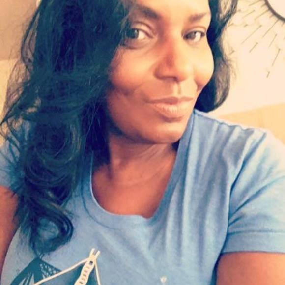 Meet your Posher, Cheryl - Picture 1 of 1